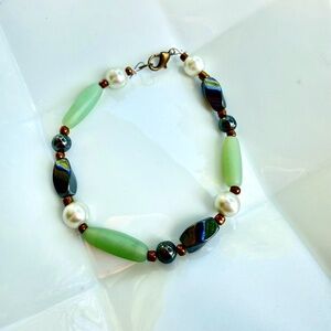 Hand Crafted Unisex/Men's Jade Colored Hematite & Pearl Beaded Bracelet